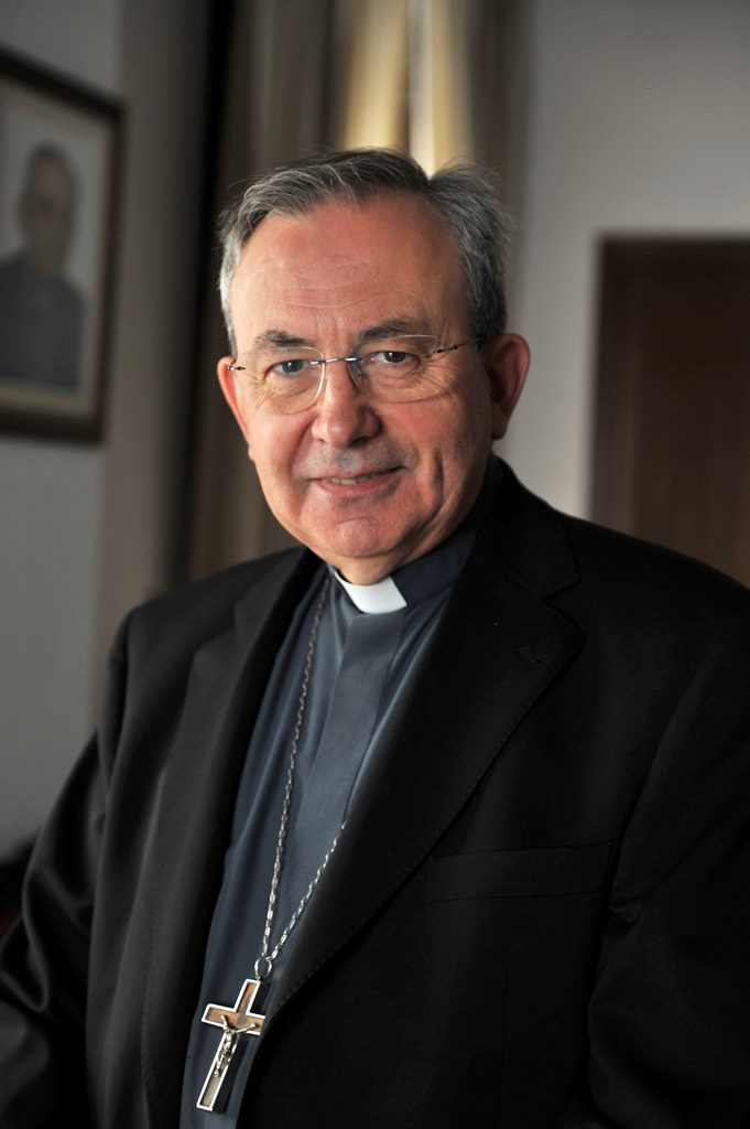 1. Obispo Prior D. Antonio Algora