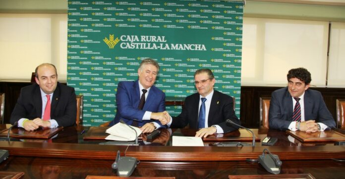 20140408 CONVENIO VETERINARIOS CLM