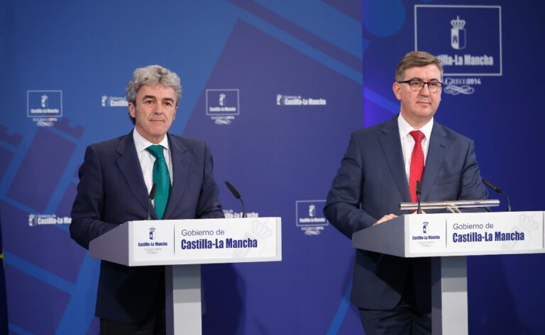 La Junta destina 4,3 millones de euros al servicio de acompañamiento del transporte escolar