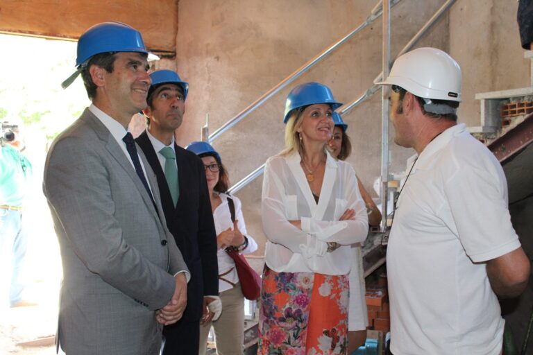 Para Casero las acciones formativas desarrolladas por el gobierno regional son un ejemplo de eficacia