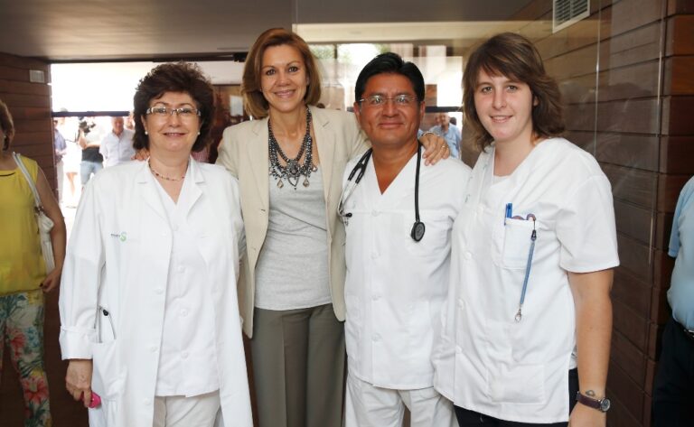 Cospedal: “tras haber pagado la deuda de 77 millones de euros en los centros de salud, hemos podido abrirlos”