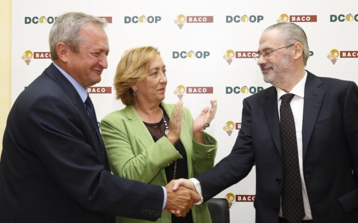 2014092613 Soriano asiste firma protocolo union cooperativas-2