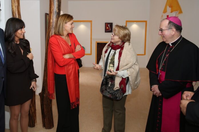 2014101513 Cospedal visita recreación de las Moradas Santa Teresa de Jesus