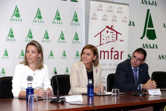 2014110711 Cospedal inaugura la jornada Emprendedoras en el Medio Rural