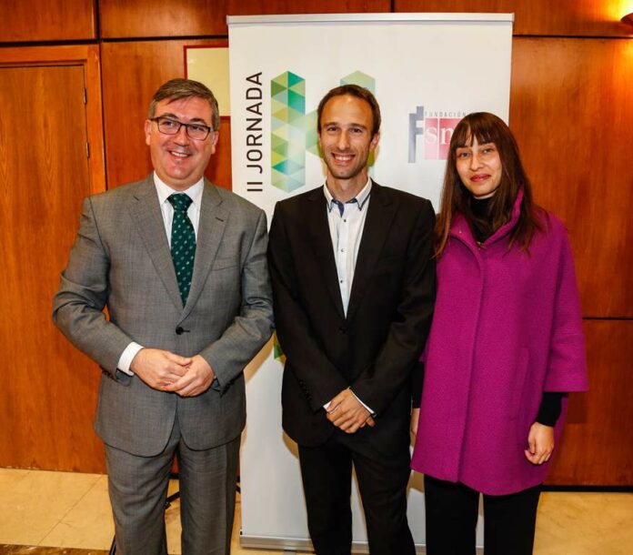 2014111211 Marín entrega premios Fundación SM Manchuela (1)