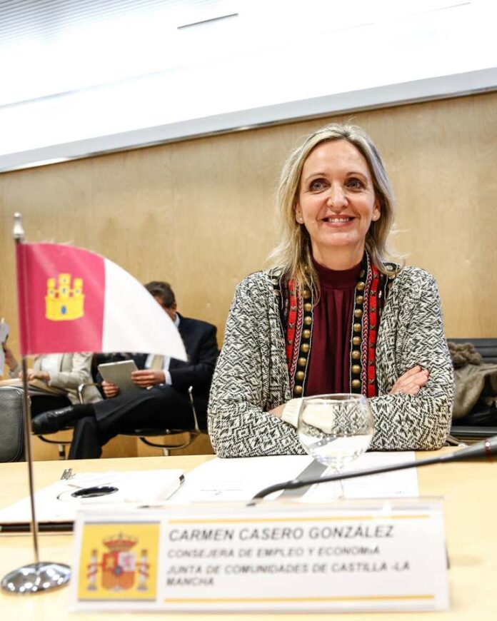 2014111813 Casero asiste al Consejo Español de Turismo (1)