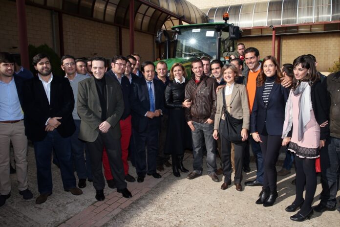 2014111814 Cospedal clausura el Congreso Nacional de Jovenes Agricultores01