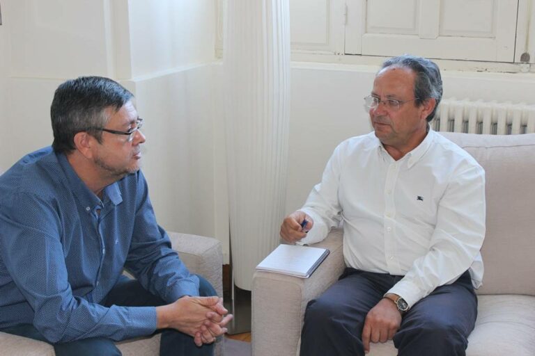 La Junta dará la misma prioridad a las prestaciones de la Dependencia que a las nóminas