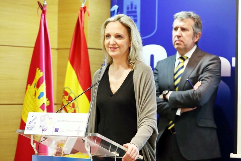 Carmen Casero presenta la II Conferencia Europea de Formación