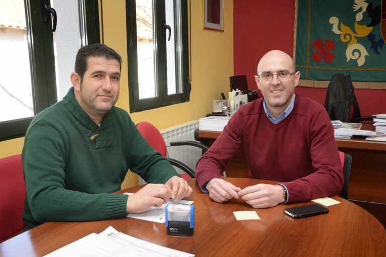 La música y el baile renuevan sus convenios en Argamasilla de Alba