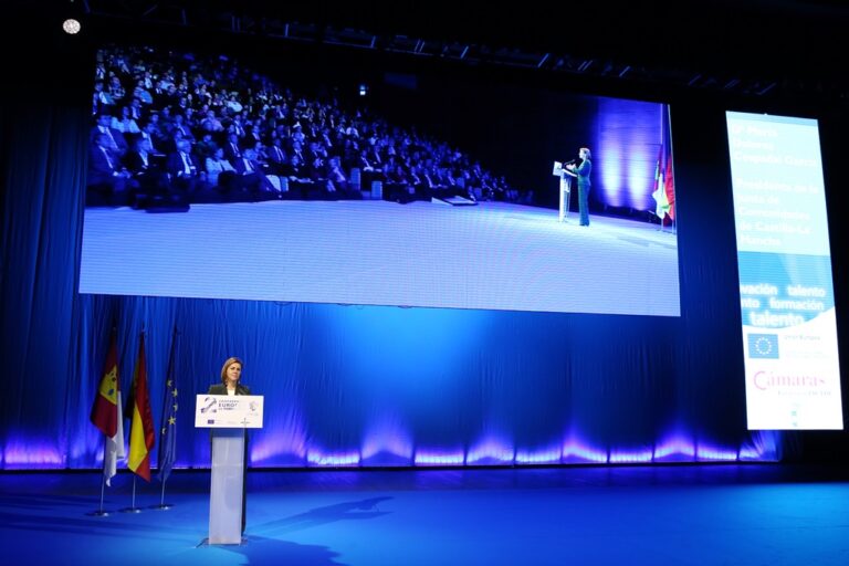 Cospedal celebra que los datos del paro del mes de febrero son “la segunda mejor cifra interanual de la serie histórica en Castilla-La Mancha”