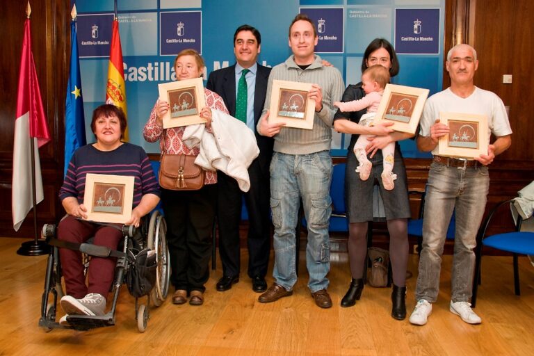 Castilla-La Mancha concederá ayudas a las personas dependientes que necesiten adaptar sus viviendas