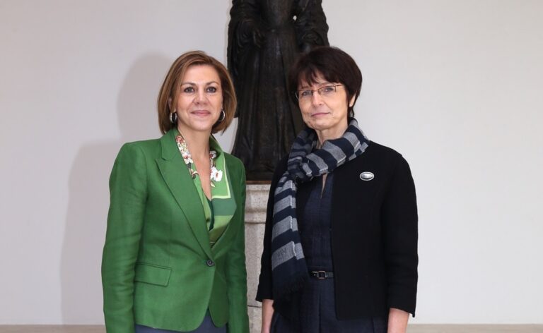 Cospedal anuncia que Castilla-La Mancha recibirá 66 millones del Plan de Garantía Juvenil de la UE