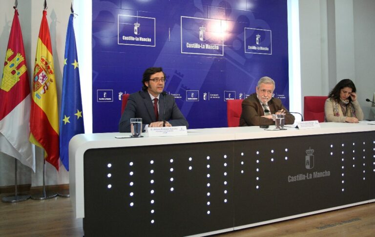 Romaní destaca que Castilla-La Mancha ha reducido su deuda comercial un 91 por ciento desde enero de 2012