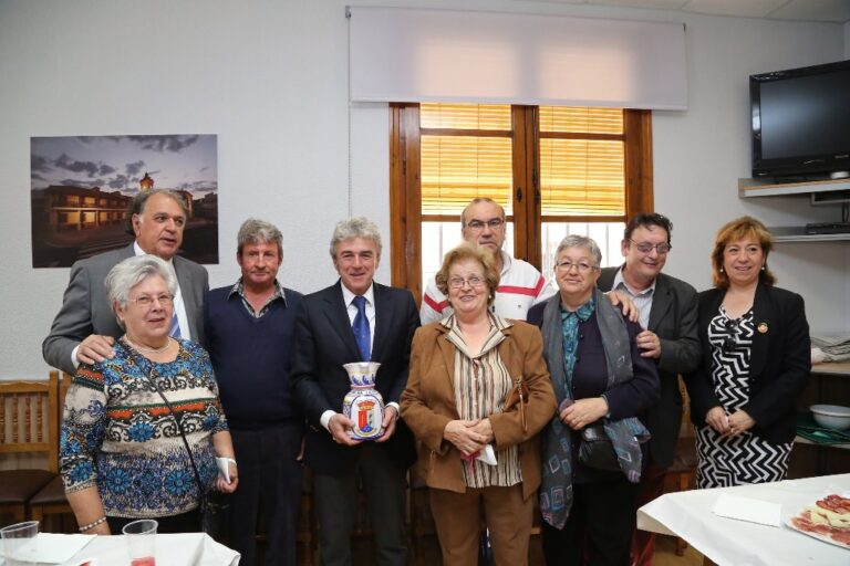 Leandro Esteban destaca los servicios y prestaciones que reciben las personas mayores en Castilla-La Mancha