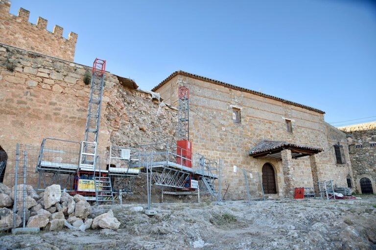 Comienza la obra de restauración en el Castillo de Peñarroya