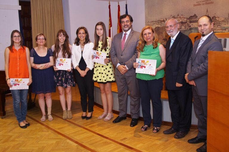 La Fundación Caja Rural CLM y la Biblioteca regional premian la “Pasión por crear”