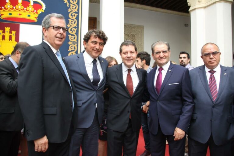 Caja Rural C-LM asiste a la toma de posesión de los nuevos consejeros de la JCCM