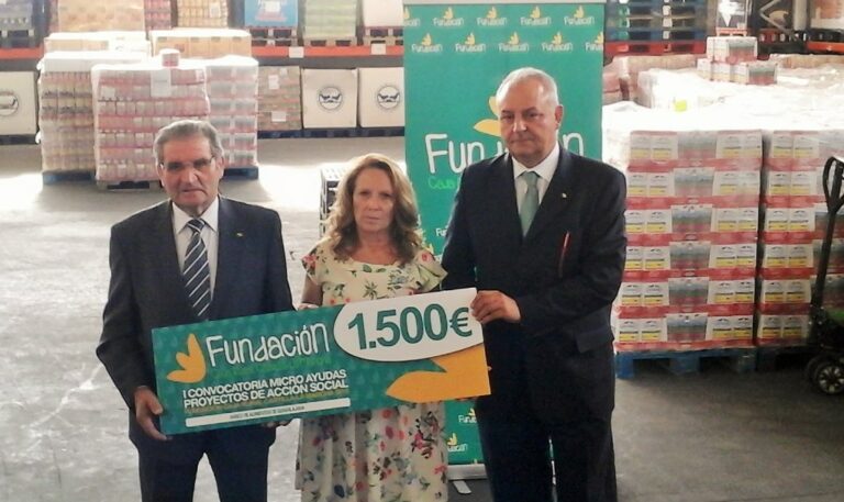 La Fundación Caja Rural Castilla-La Mancha premia la labor solidaria del Banco de Alimentos de Guadalajara