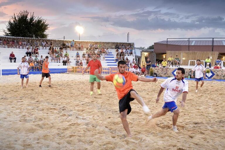 Quince equipos participan el I Quijote Beach Soccer de Argamasilla de Alba