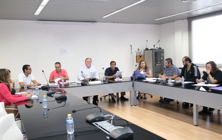 Según el director general de Función Pública, los interinos volverán a trabajar en la Junta