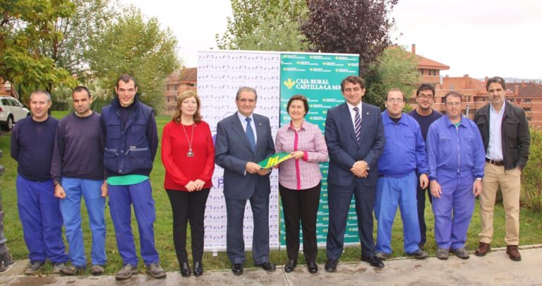 La Fundación Caja Rural Castilla-La Mancha premia el trabajo “entregado y eficaz” de APANAS Toledo