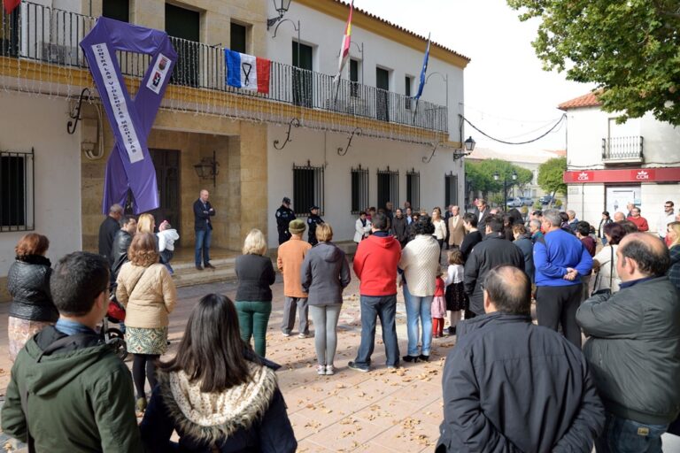 Los argamasilleros mostraron su rechazo a todo tipo de violencia que busque doblegar la voluntad de las personas y de las democracias