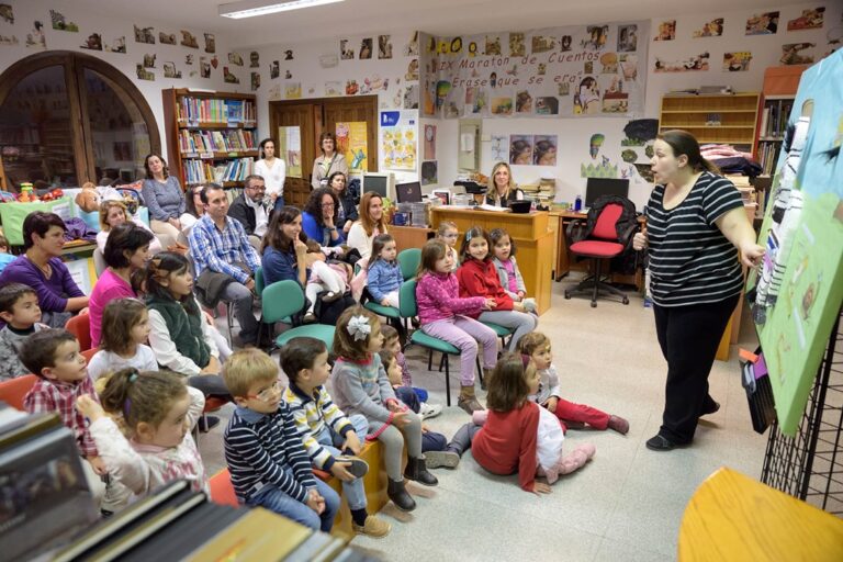 Cuentacuentos por juguetes en Argamasilla de Alba