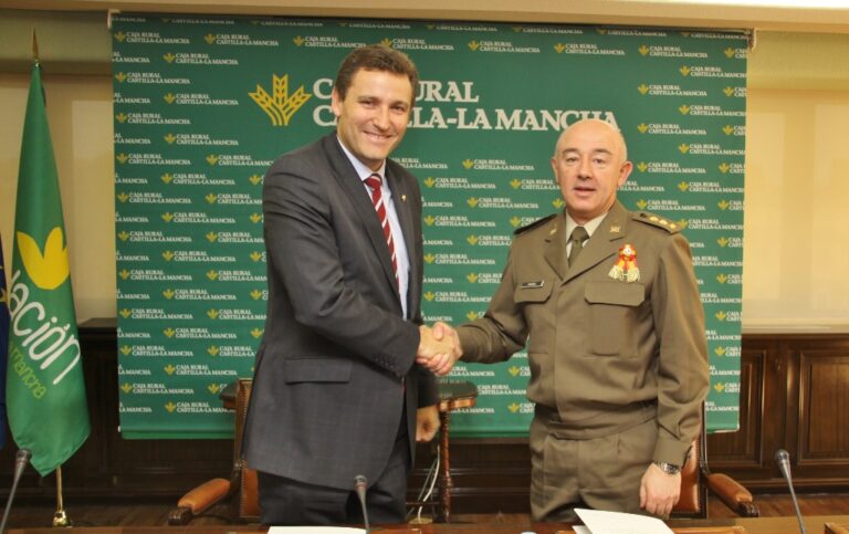 Caja Rural CLM ratifica su respaldo a la Academia de Infantería en los actos de su patrona