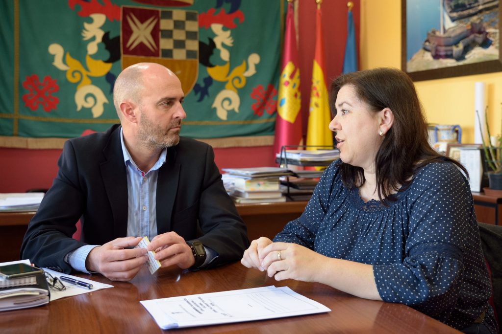 Villa del Alba y el Ayuntamiento de Argamasilla de Alba ratifican el convenio de colaboración
