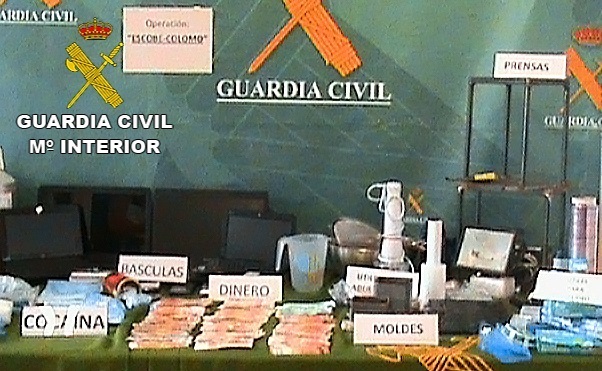 Desarticulan en Valdepeñas un grupo criminal, con 26 detenidos, que introducía cocaína por aeropuertos