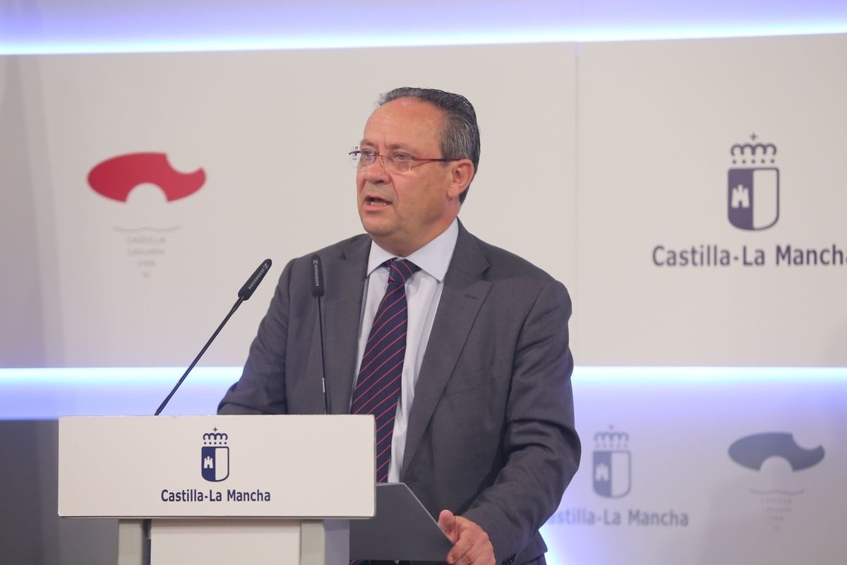 Ruiz Molina dice que intentó atender las demandas de PP para los presupuestos