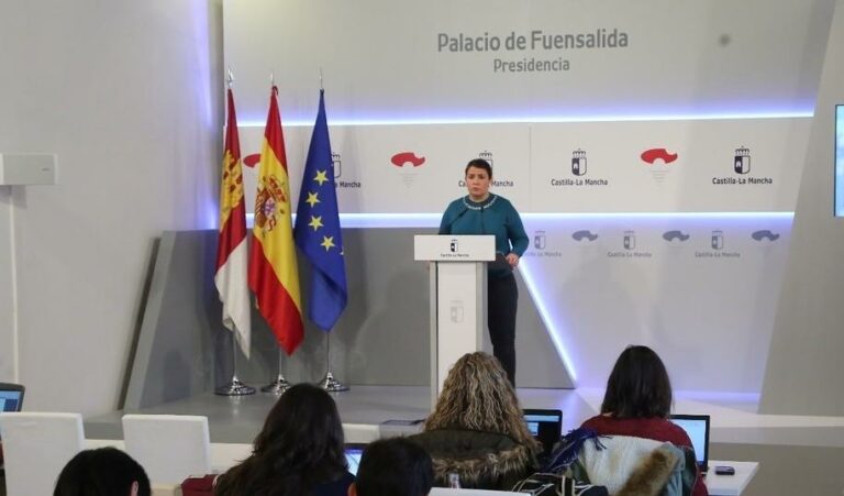 La Junta evita un séptimo desahucio con fecha de lanzamiento