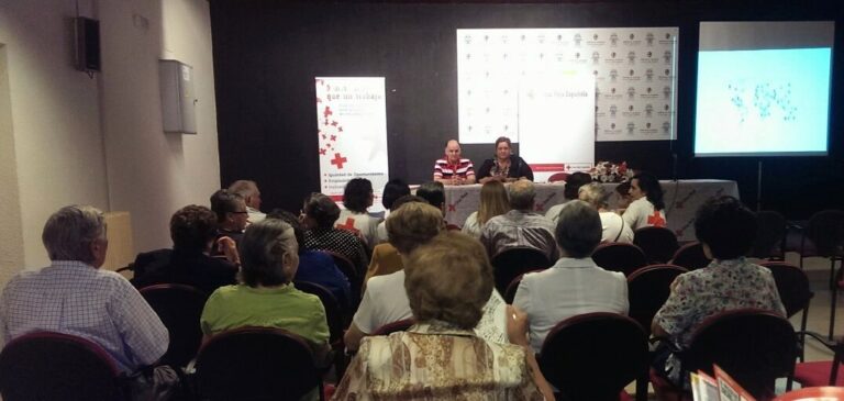 Cruz Roja de Tomelloso celebra un acto con sus socios