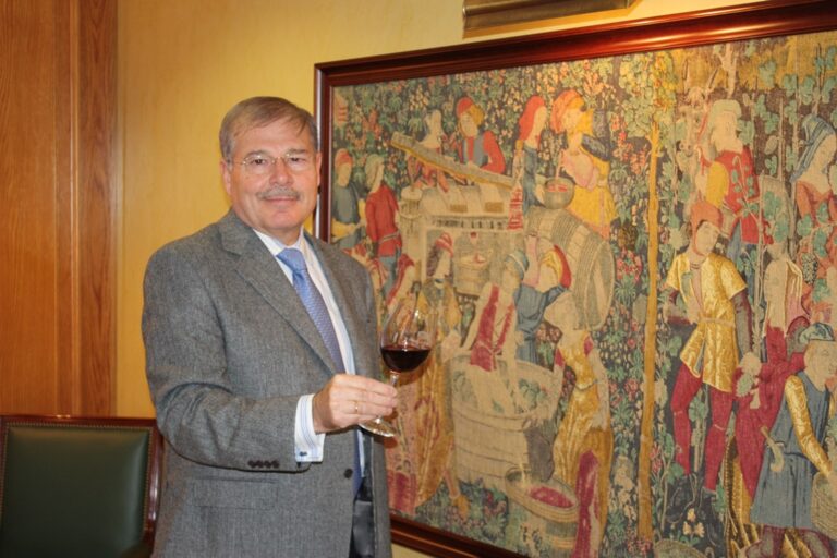 “Me gustaría que FENAVIN tuviera un recinto ferial suficiente en capacidad”