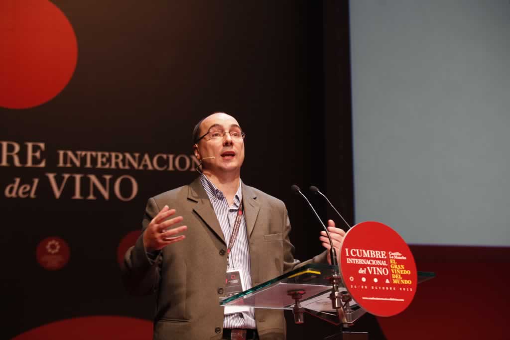 Angel Garcia en la Cumbre Internacional del Vino de Castilla La Mancha