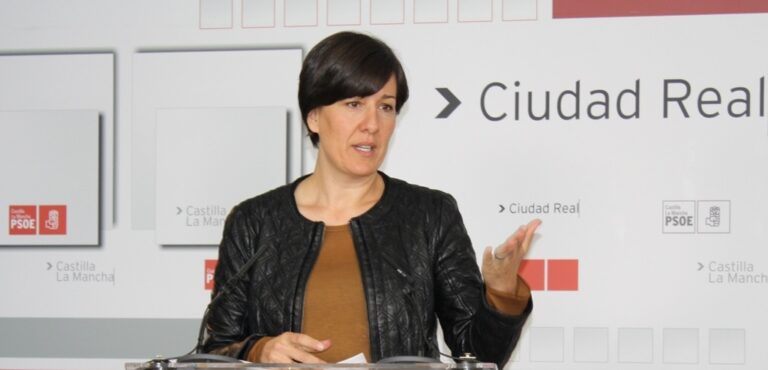 El PSOE pide a Cotillas que explique “por qué no tiene ninguna propiedad a su nombre”