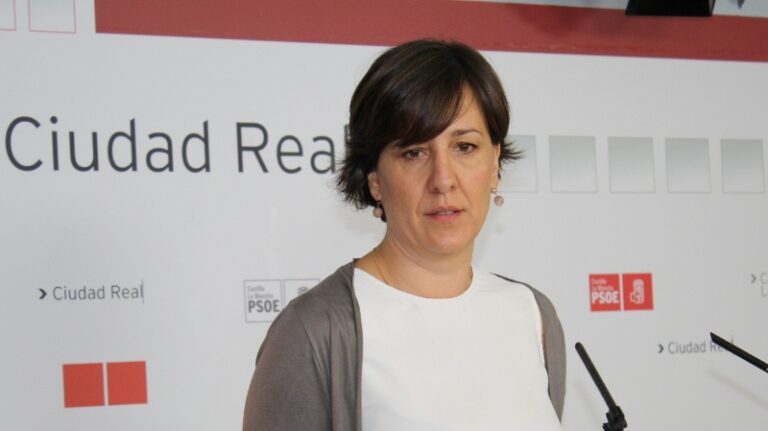 Blanca Fernández pide a Marín y Cotillas “menos deslealtad y cobardía y más valentía”