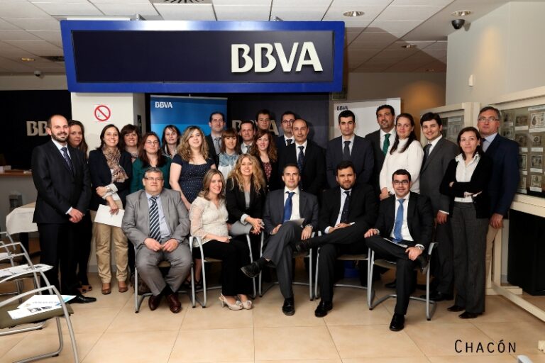 La exposición de los 70 años de BBVA en Tomelloso, un éxito en visitas
