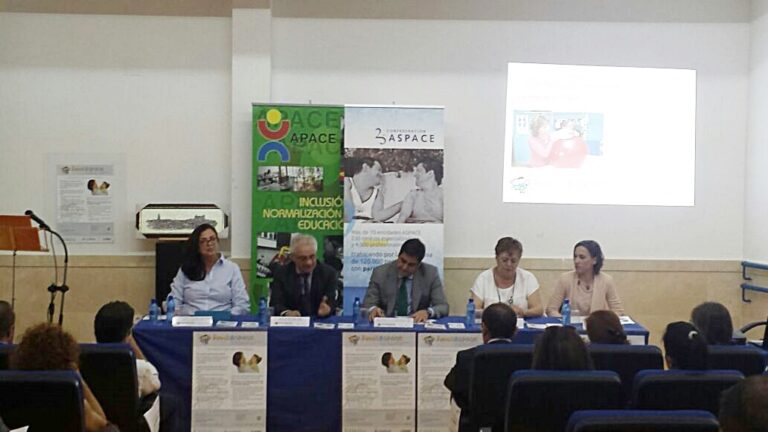 ASPACE Castilla-La Mancha presenta la campaña ‘Un proyecto de familia inesperado’