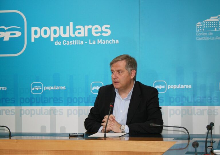 Cañizares critica que Page proponga más diputados, más sueldos y aumente el número de cargos en su gobierno