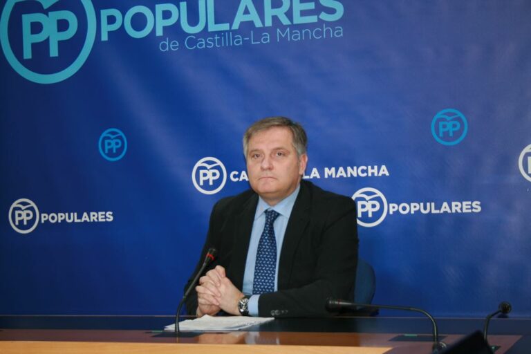 El PP califica de “estafa a los empleados públicos” la ausencia en los Presupuestos de dinero para los compromisos salariales del PSOE