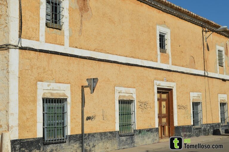 El arreglo de la tapia, un parque y la recuperación de la vivienda, próximas actuaciones en la Casa del Gallego