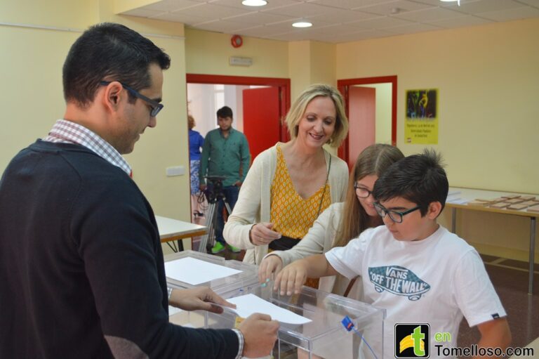 Empleo y Economía y Hacienda han abonado 5,3 millones de euros a un centenar de Centros Especiales de Empleo