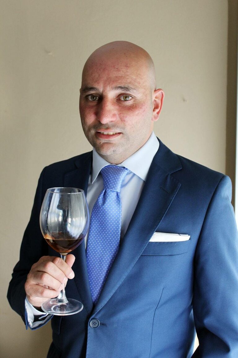 FENAVIN acogerá una cata con el mejor vino del concurso Tempranillos al Mundo 2014 de la mano de la Federación Española de Enólogos