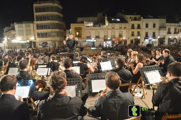 Divertido Concierto de Feria de la U.M. Ciudad de Tomelloso