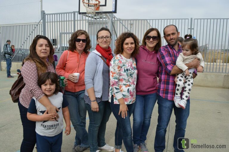 Futbol y barbacoa como punto de encuentro de la Comunidad Educativa del CEIP Félix Grande