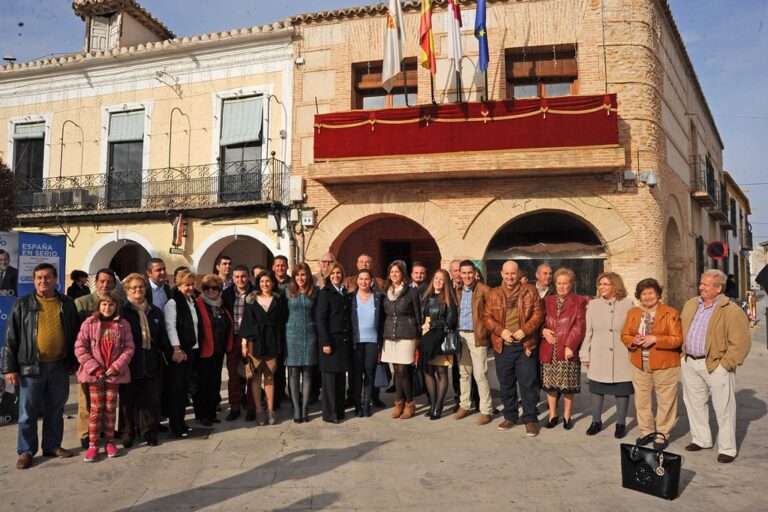 Cospedal: “El Partido Popular necesita votos suficientes para que un pacto de perdedores no nos arrebate el Gobierno”