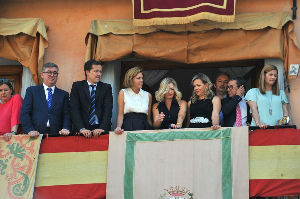 Cospedal recuerda las primeras elecciones democráticas como “un paso fundamental para los mejores años de España”