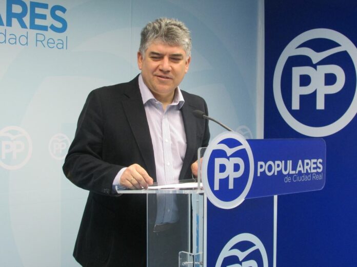 Cotillas 3103